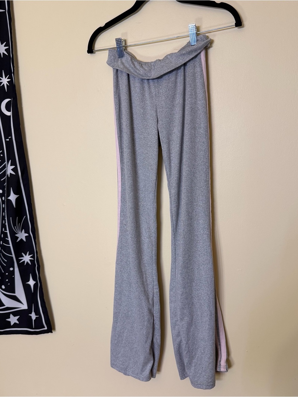 Blink Active M Fold over Waist Flare Pants Gray Pink Stripes